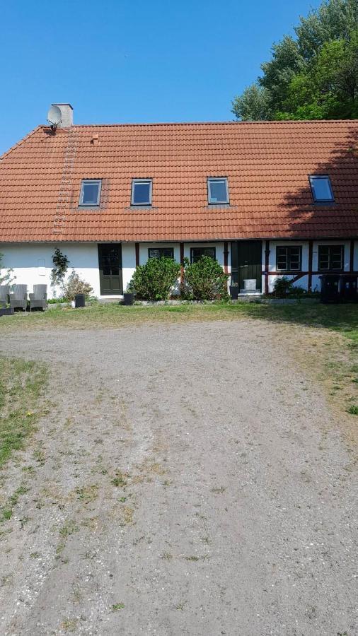 Skovhusets B&B I Gislev Ngoại thất bức ảnh